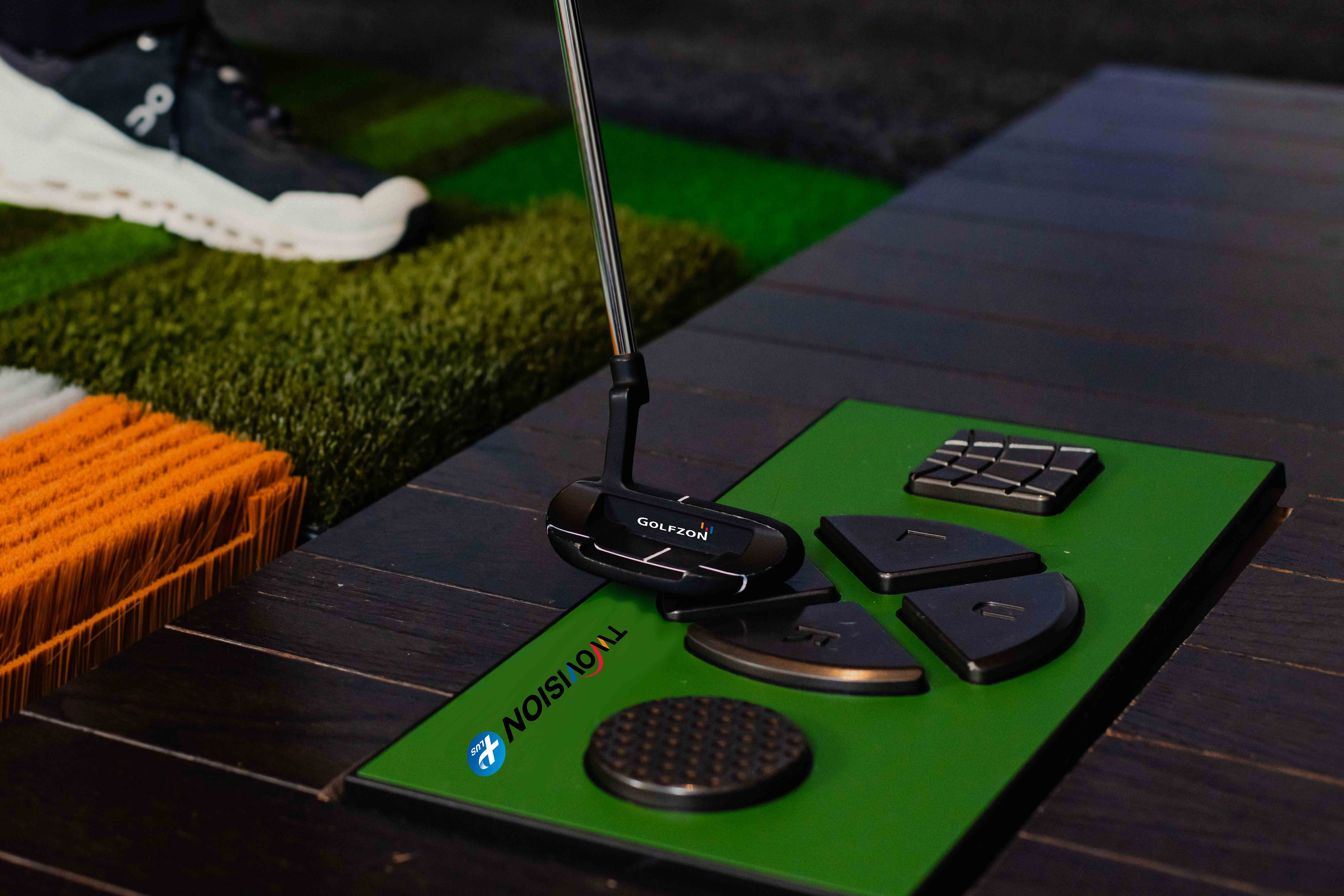 Golfzon's TwoVision Controller